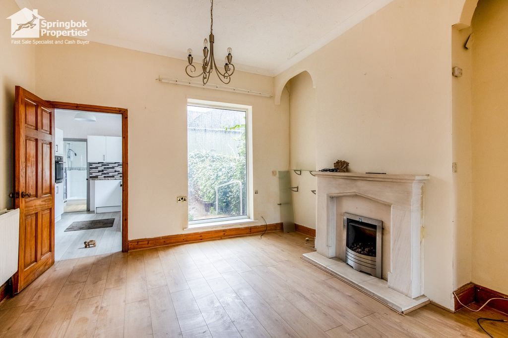 Property photo 2 of 14 Image 1