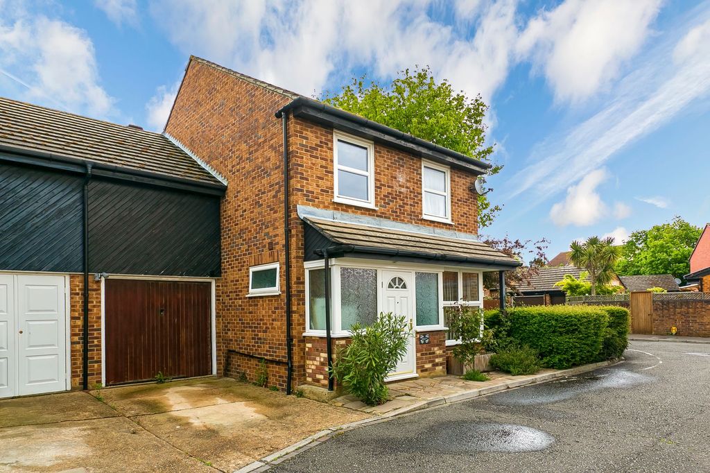 Property photo 1 of 14