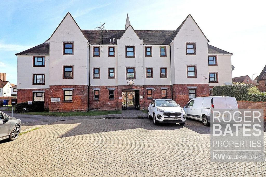 Property photo 1 of 6