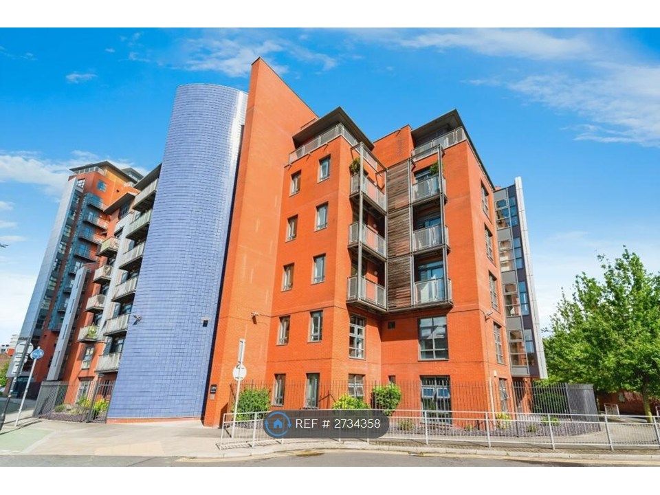 Property photo 2 of 11 Outside