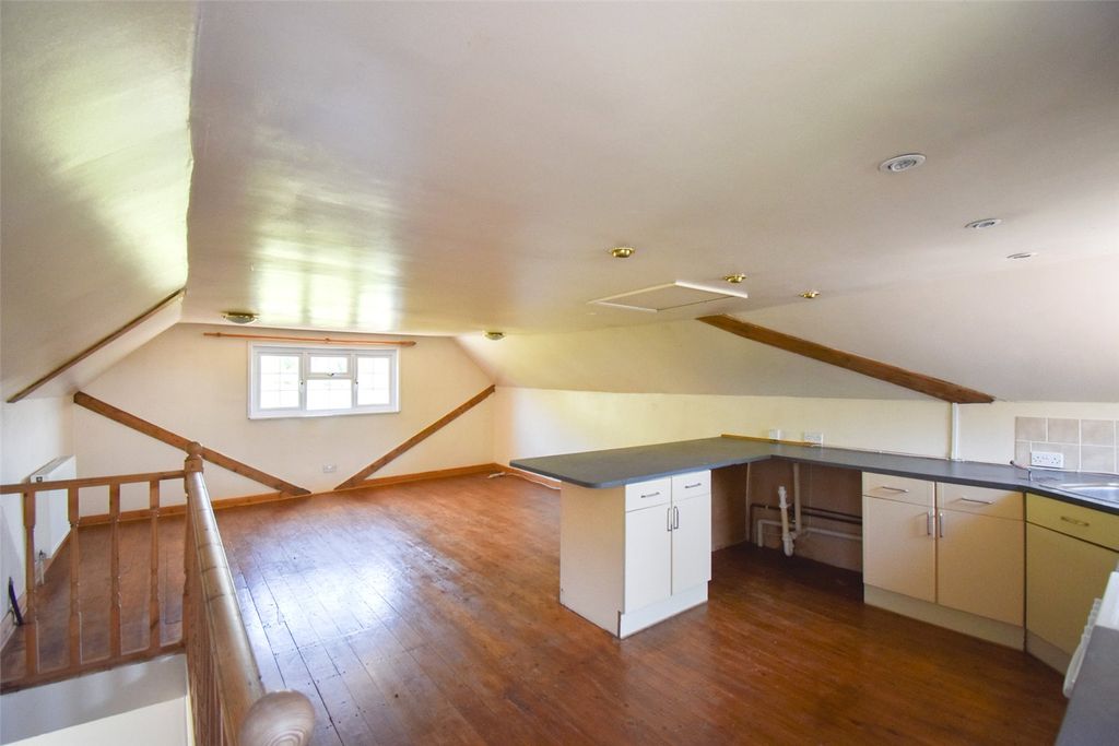 Property photo 3 of 10 Picture No. 08