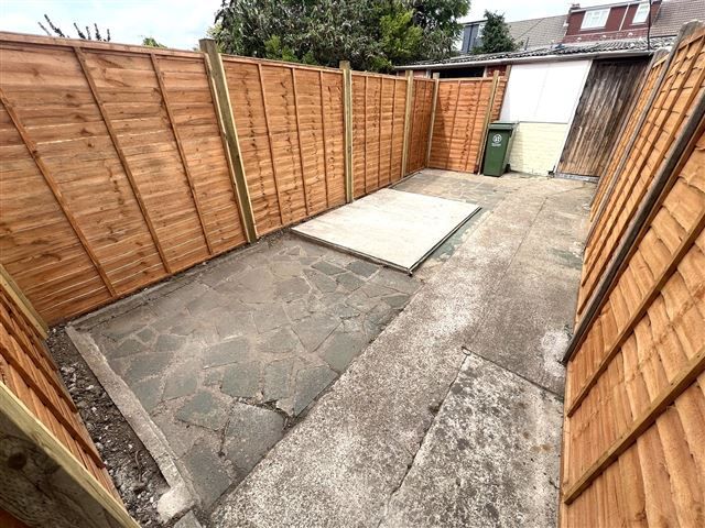 Property photo 2 of 14 Rear Garden