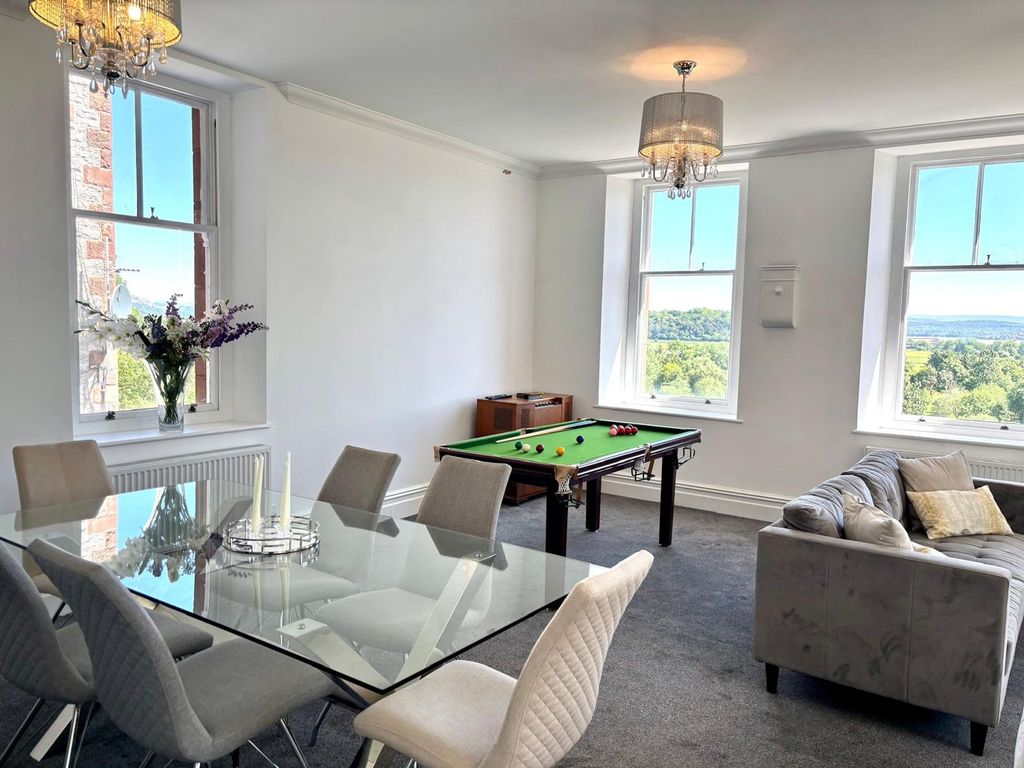 Property photo 2 of 26