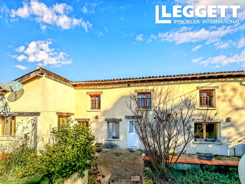 Property photo 2 of 10