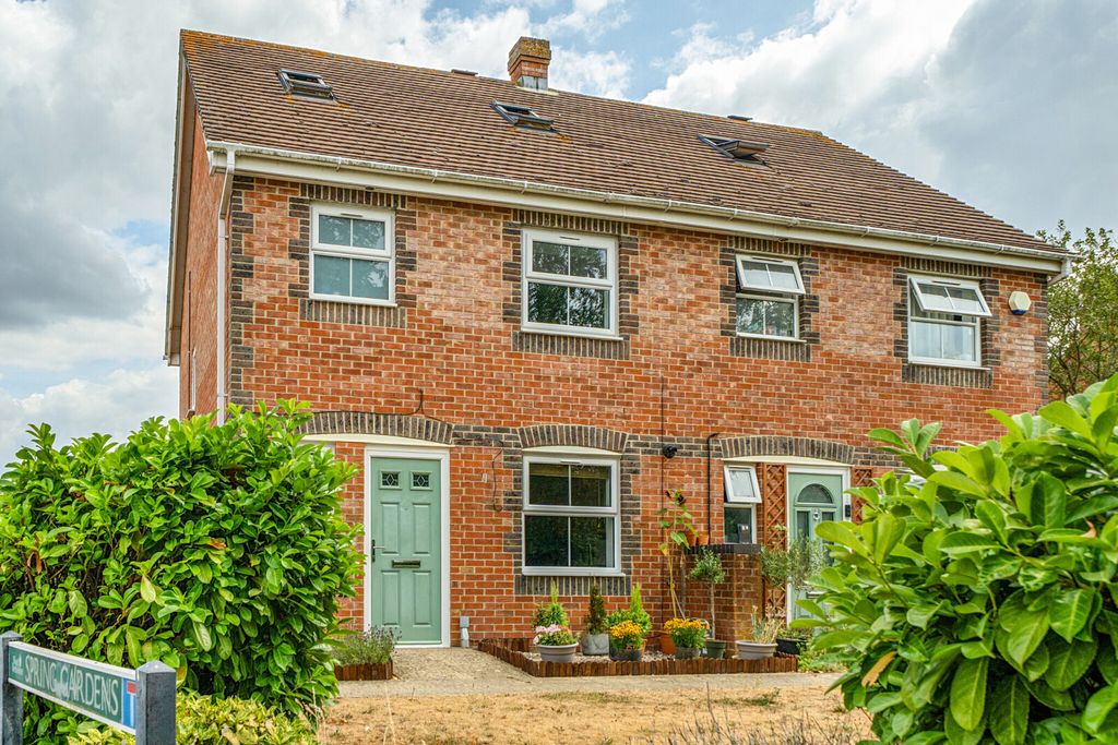 Property photo 1 of 17 Picture No. 32
