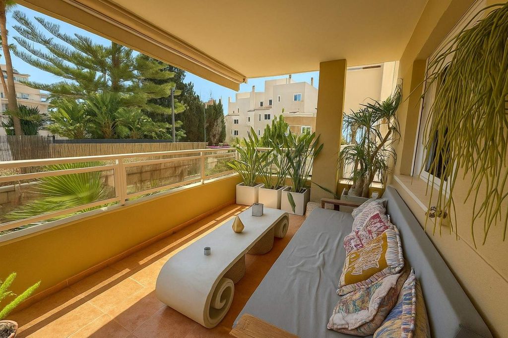 Property photo 1 of 38
