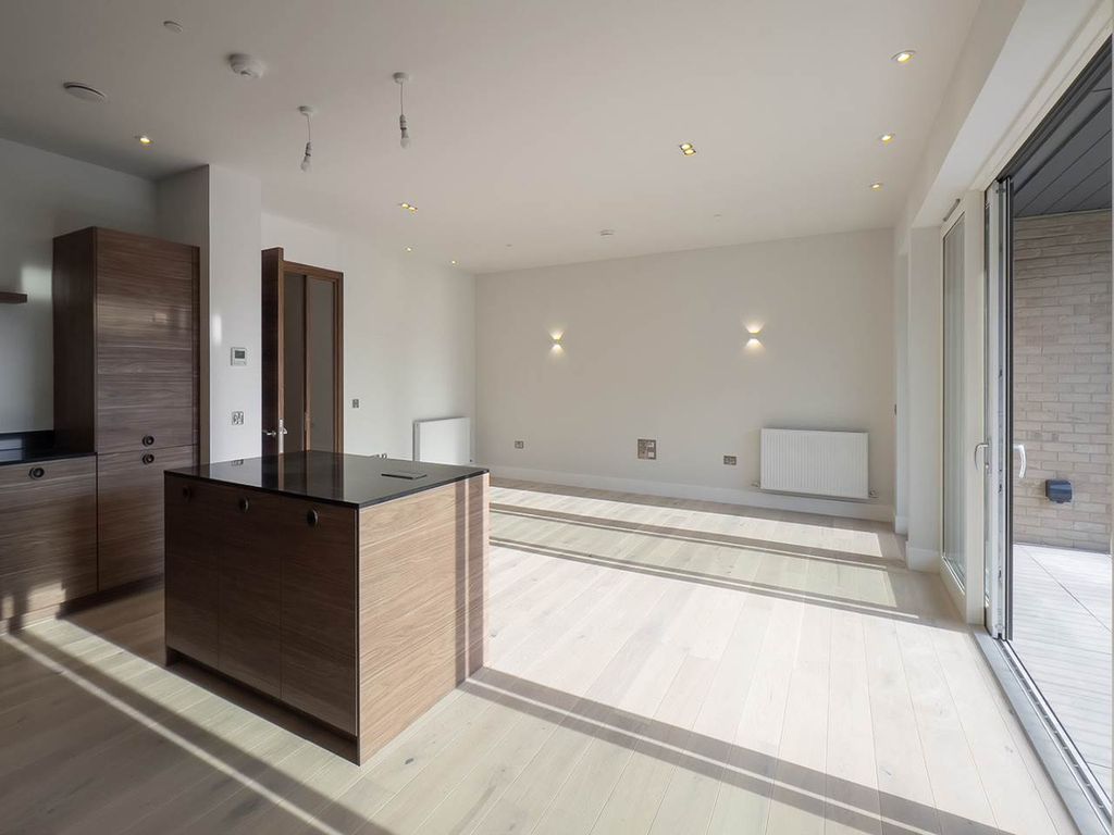 Property photo 3 of 14 Falcongate-Apartment-1-Living-2-3