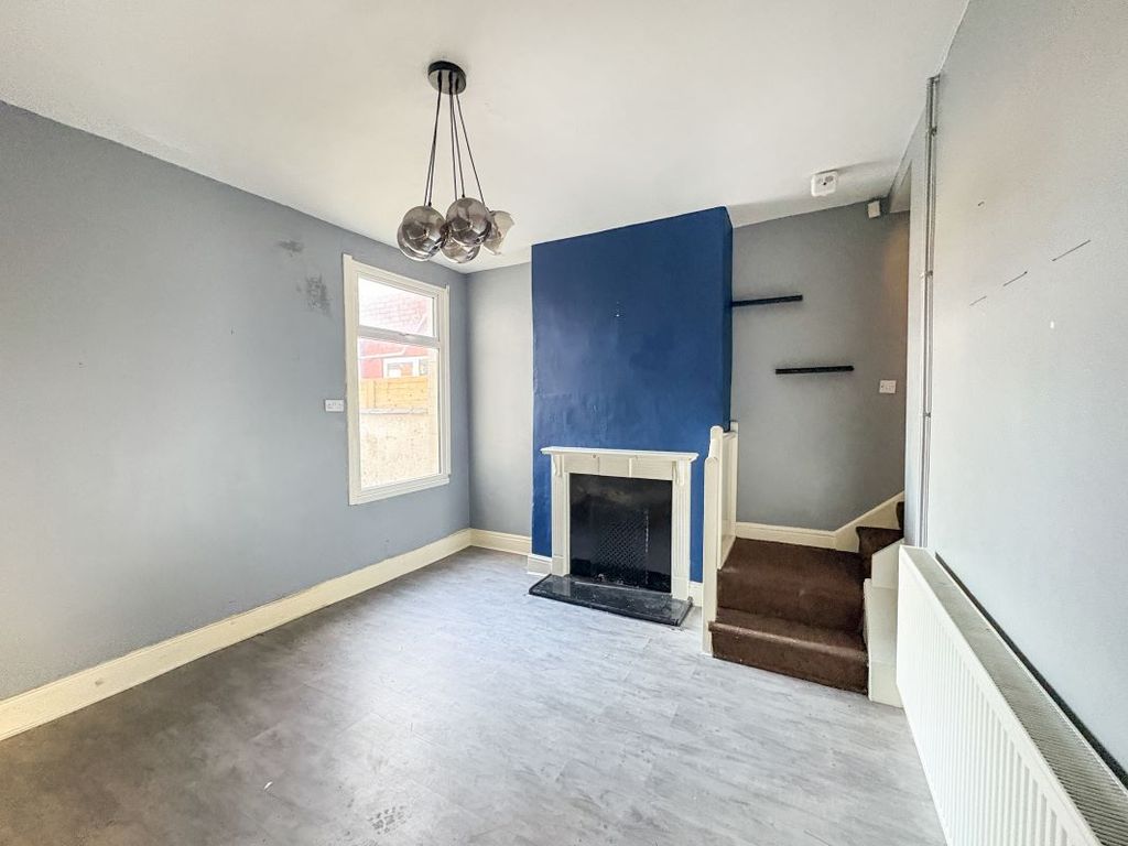 Property photo 3 of 10 Image 3