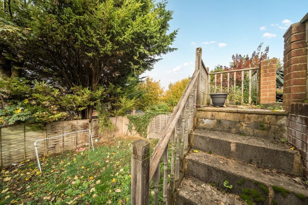 Property photo 3 of 21 Garden