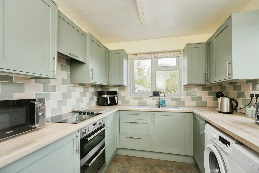 Property photo 3 of 30 Pbox-Img.Jpg