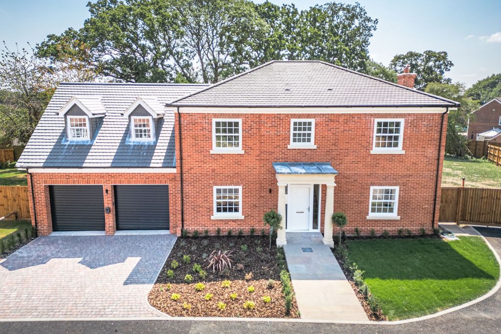 Property photo 1 of 13
