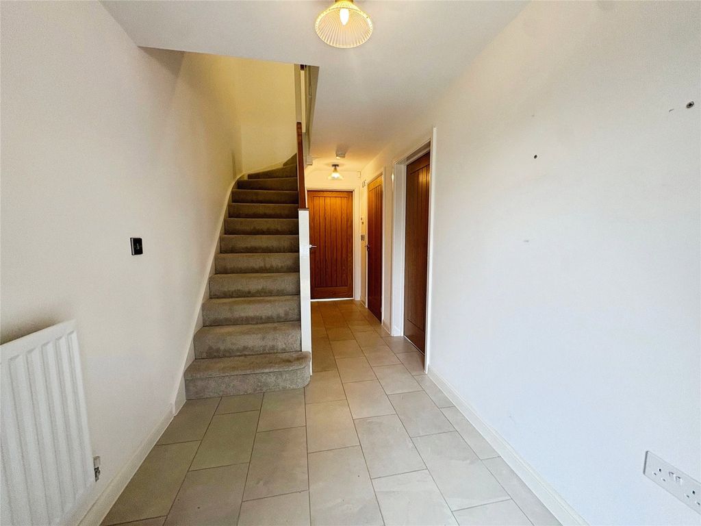 Property photo 2 of 21 Picture No. 29