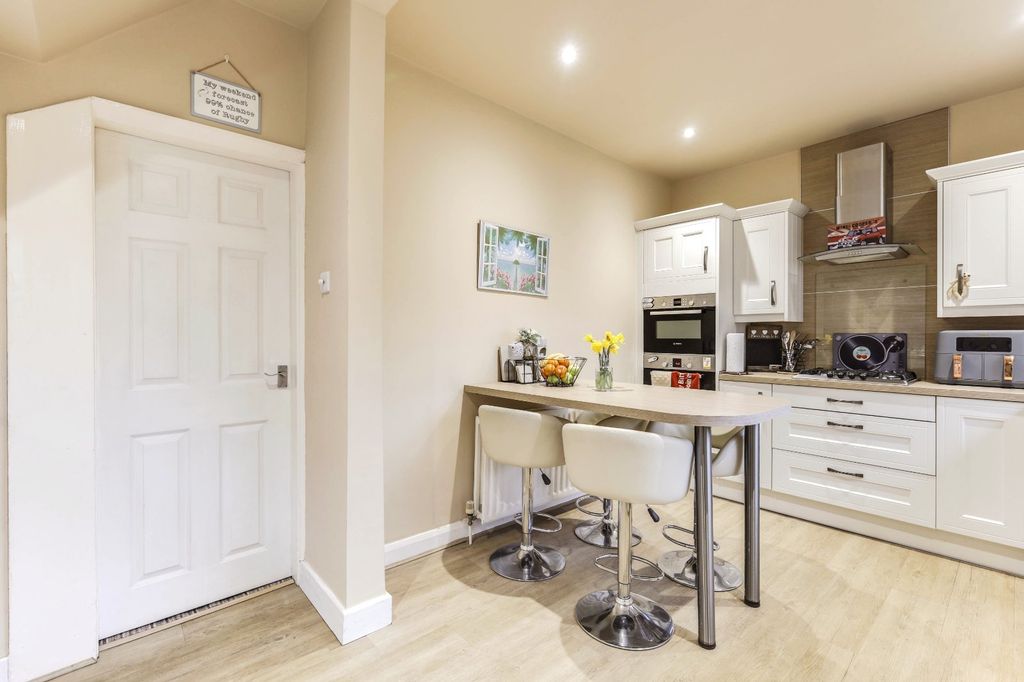 Property photo 3 of 12 Picture No. 03