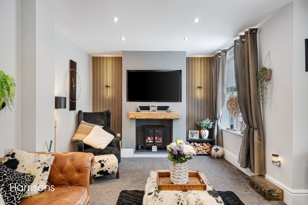 Property photo 3 of 42 5304193
