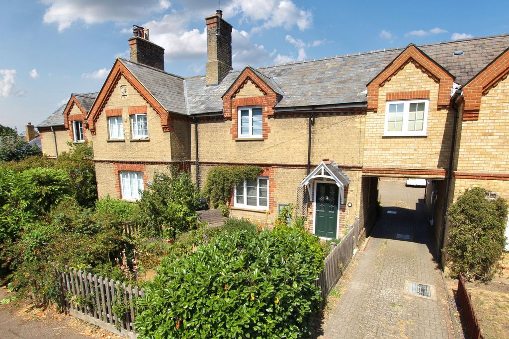 Property photo 1 of 26