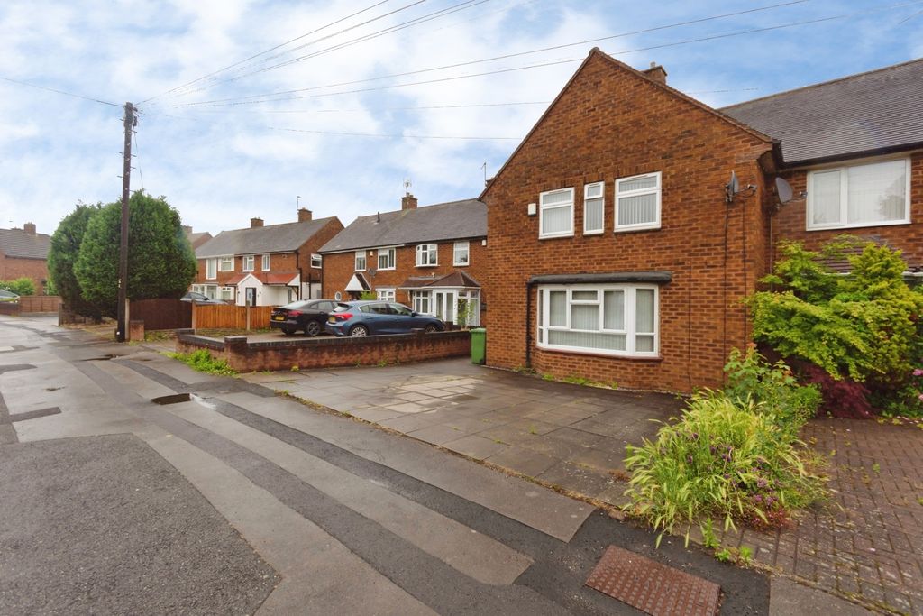 Property photo 1 of 16 Frontage