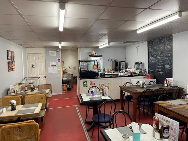 Property photo 3 of 7 Photo