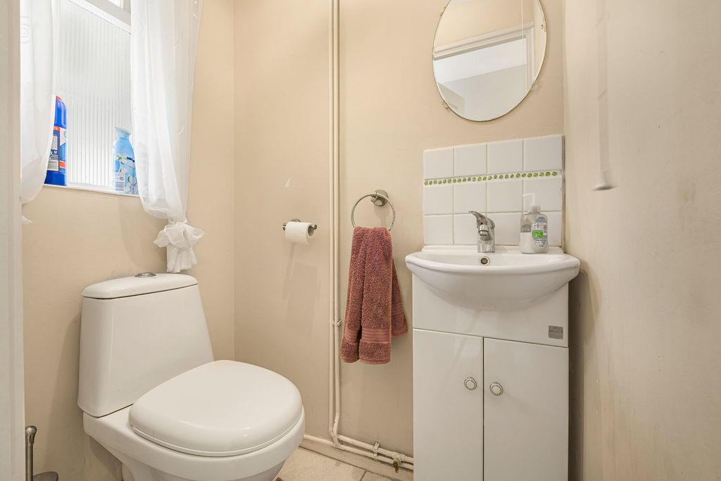 Additional image 10 of 4 bed detached house for saleEdward Clarke Close, Danescourt CF5