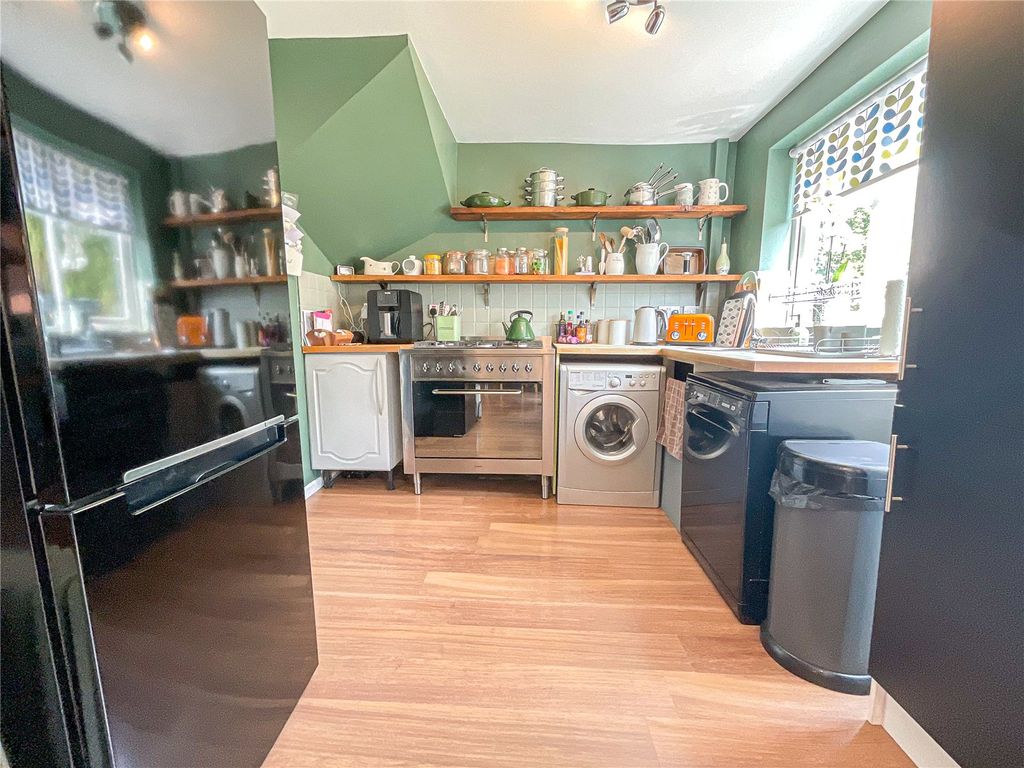 Property photo 3 of 16 Picture No. 16