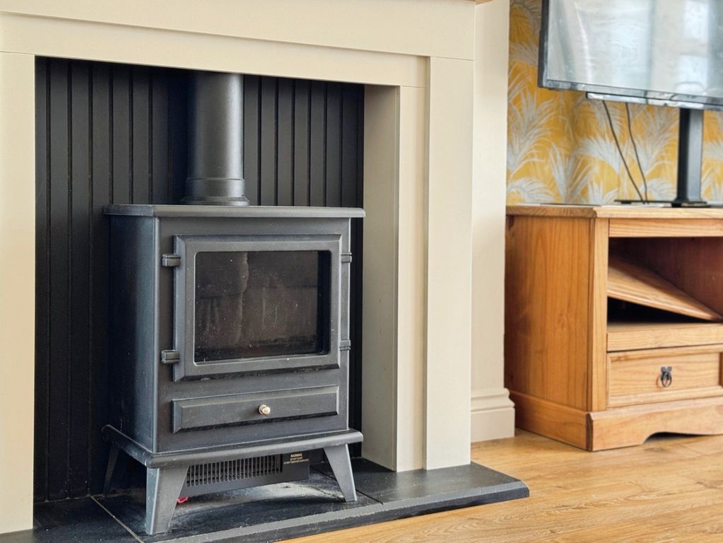 Property photo 3 of 23 4525154