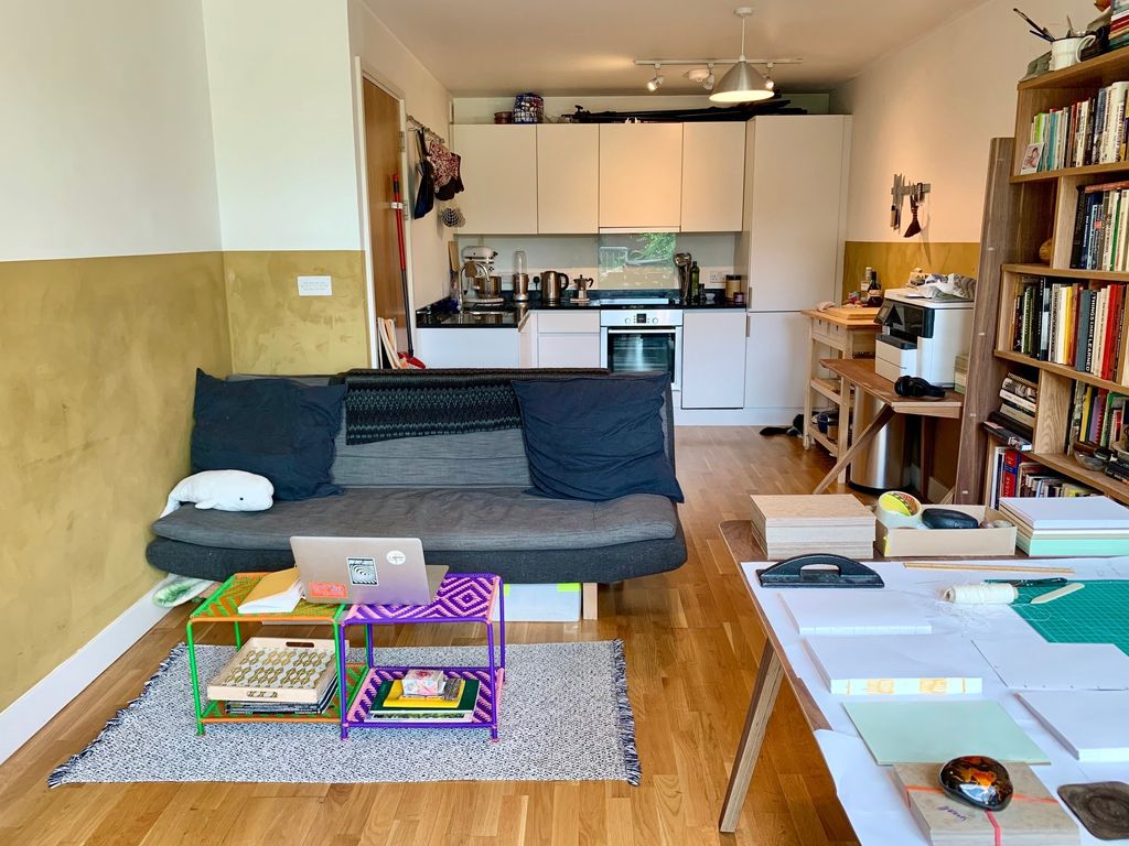 Property photo 3 of 21