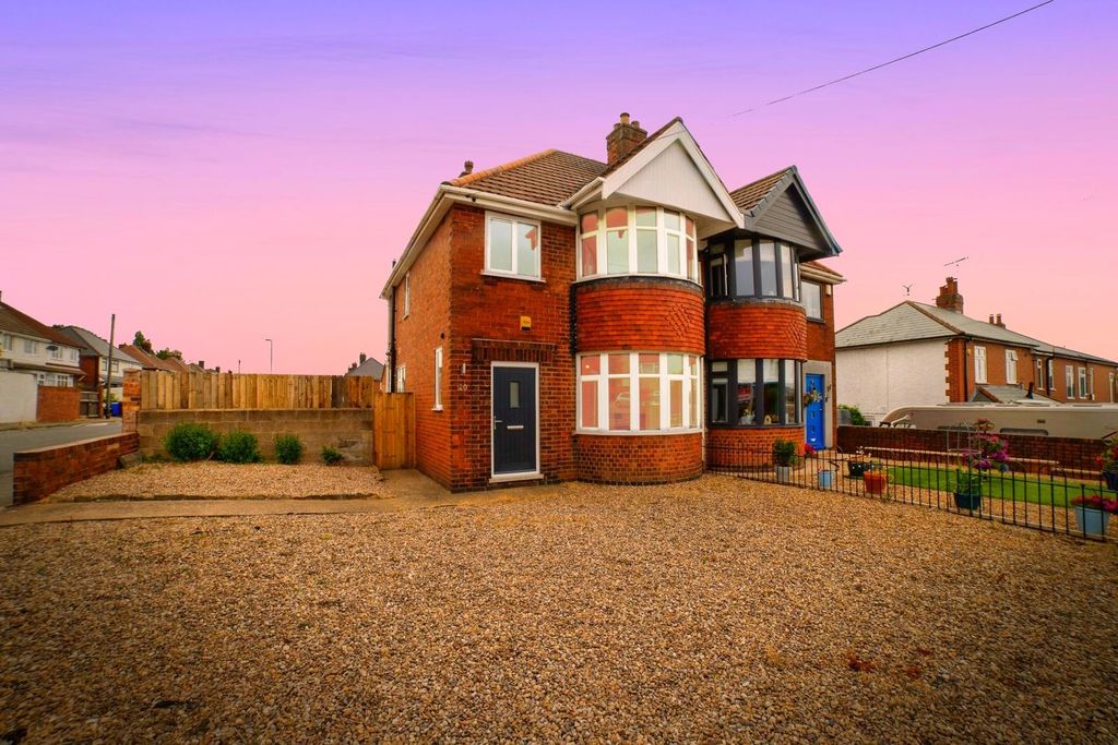 Property photo 1 of 29 Front At Dusk