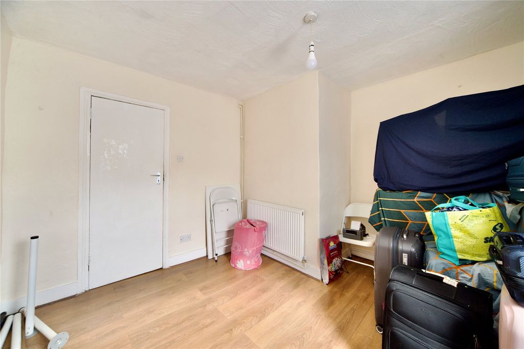 Property photo 2 of 11 Picture No. 05