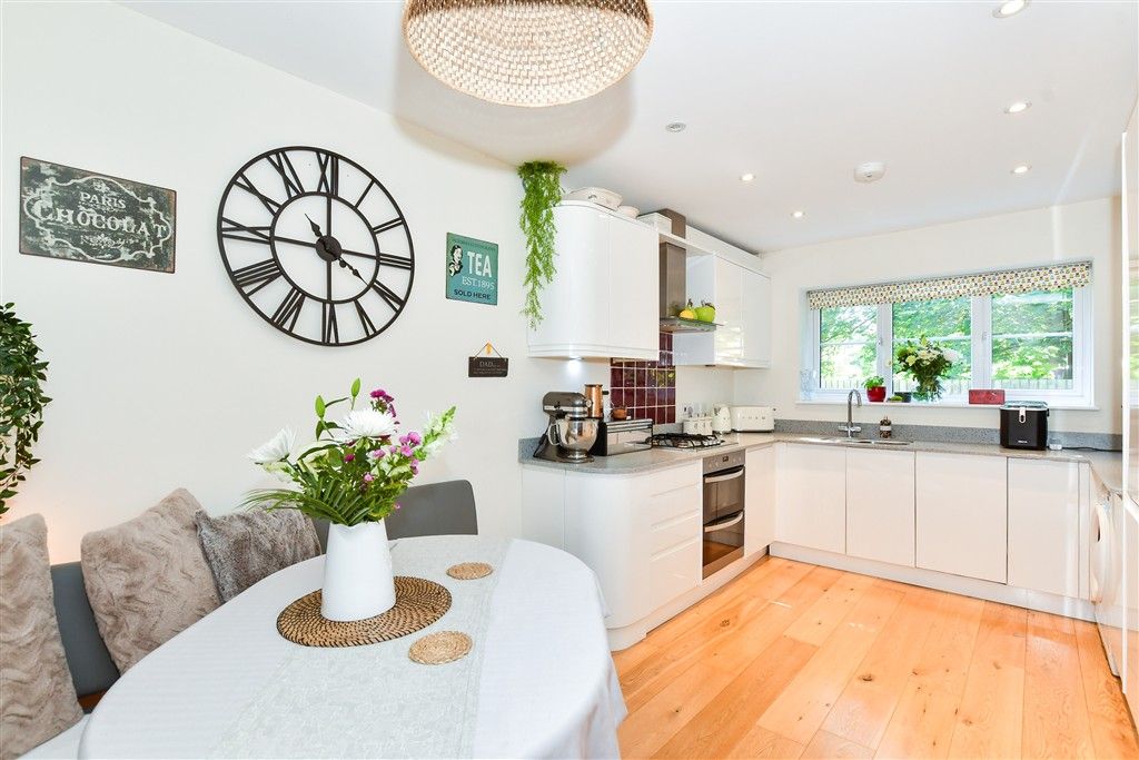 Property photo 2 of 15 Kitchen/Diner