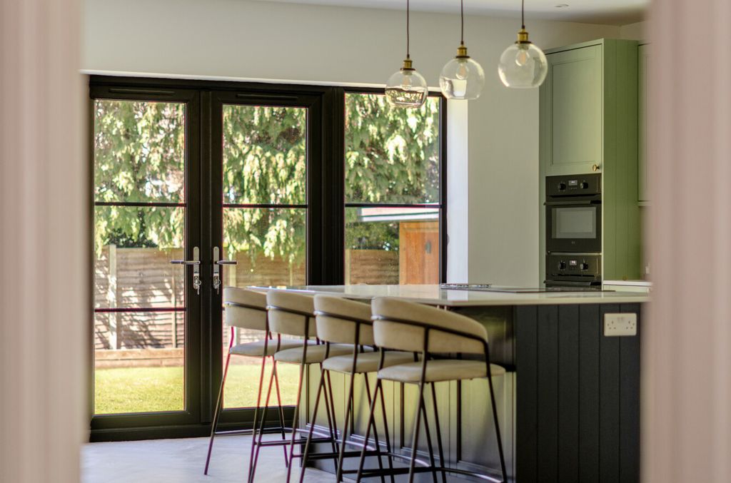 Property photo 3 of 38 1441361-11-69Eb77...
