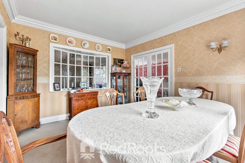 Property photo 3 of 40 5252763
