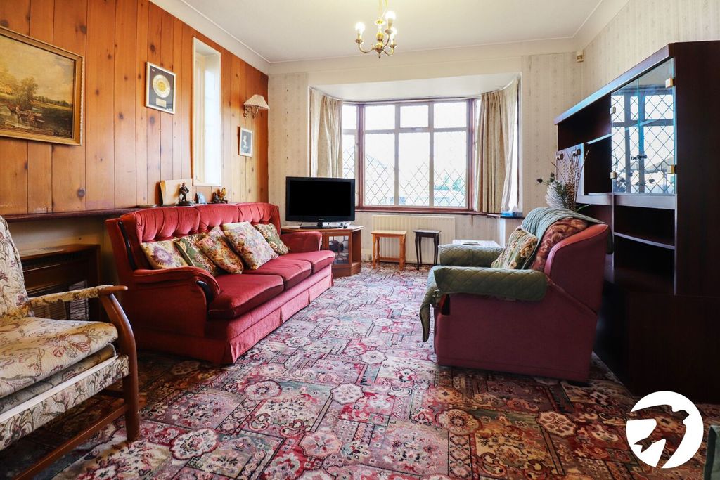 Property photo 2 of 17 Picture No. 12