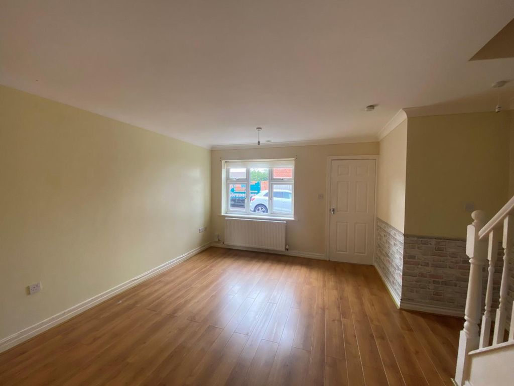Property photo 3 of 11 6.Jpg