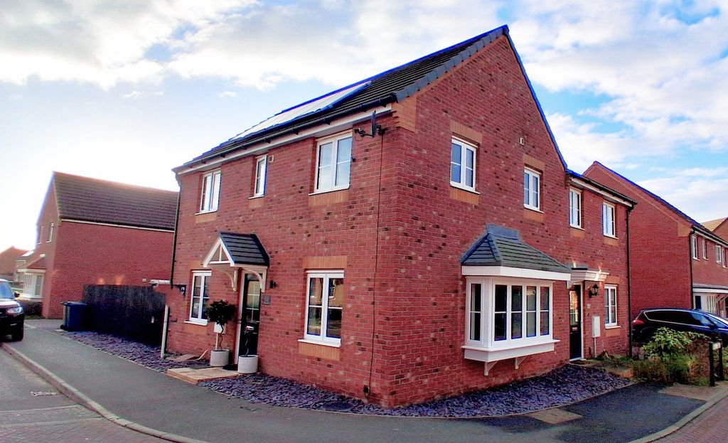 Property photo 3 of 3