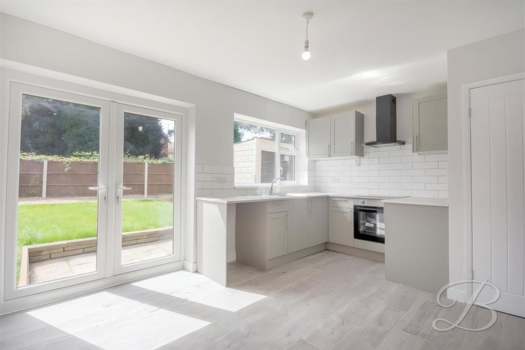 Property photo 2 of 18 Unknown-2.Png