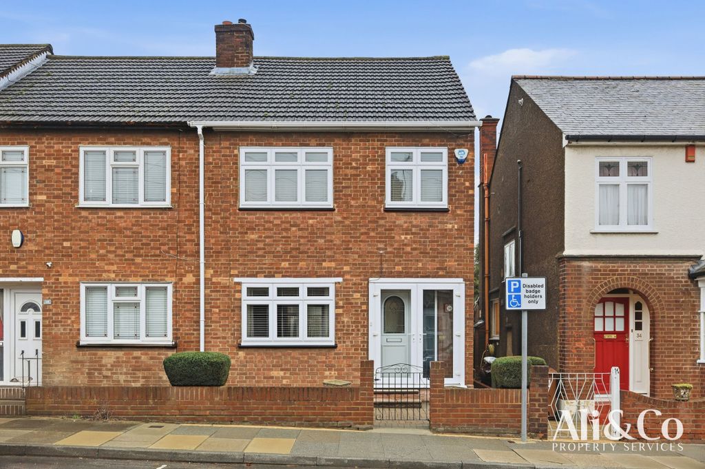 Property photo 1 of 20