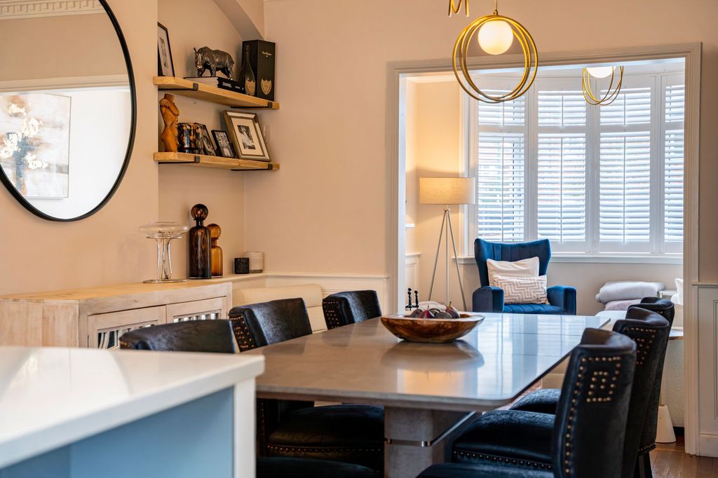 Property photo 3 of 26