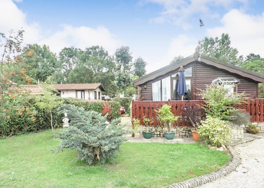 Property photo 3 of 5