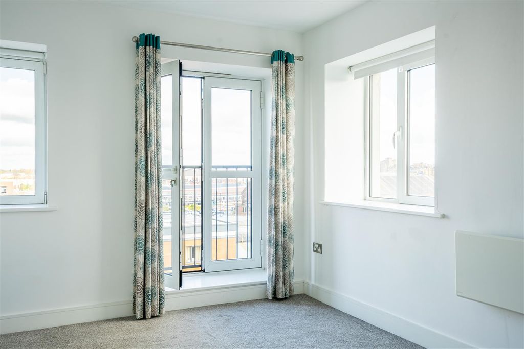 Property photo 3 of 14 Tw-2.Jpg