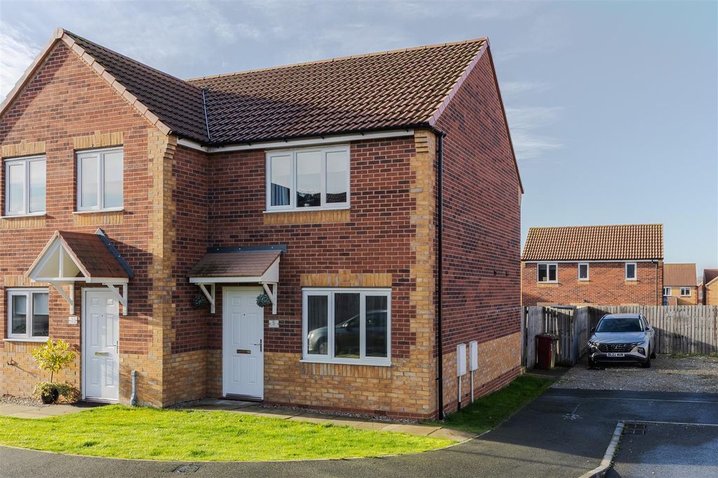 Property photo 1 of 16 Main