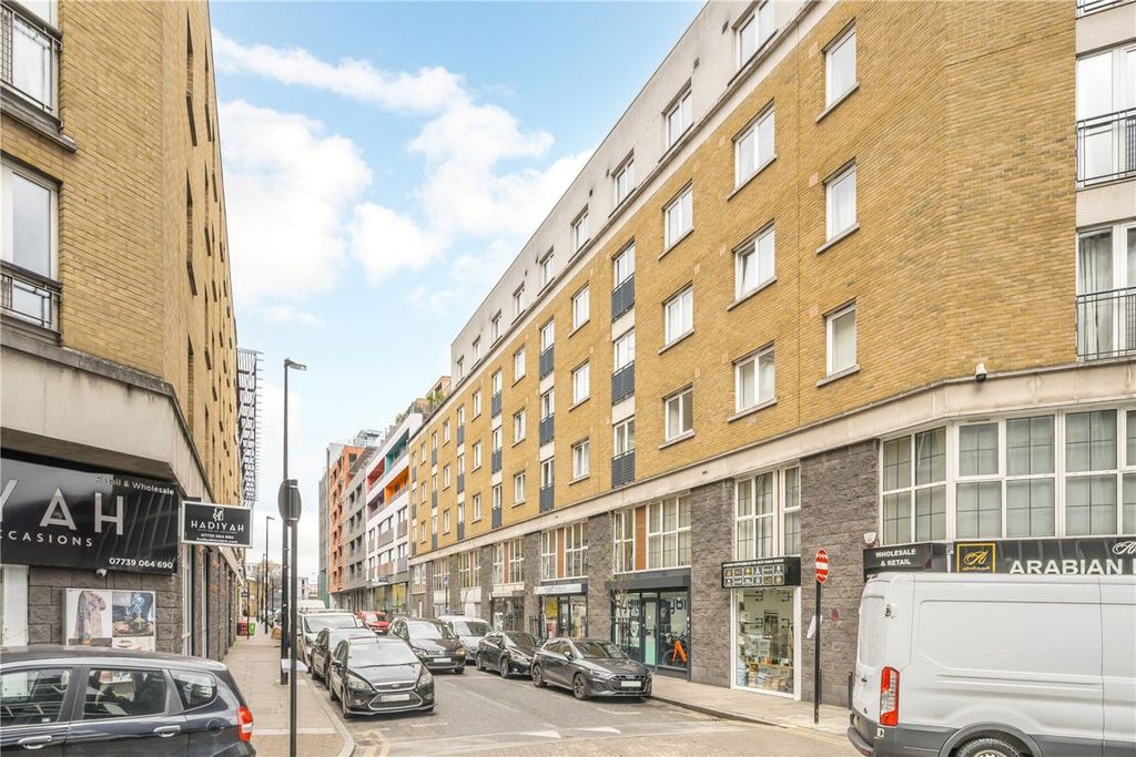 Property photo 3 of 11