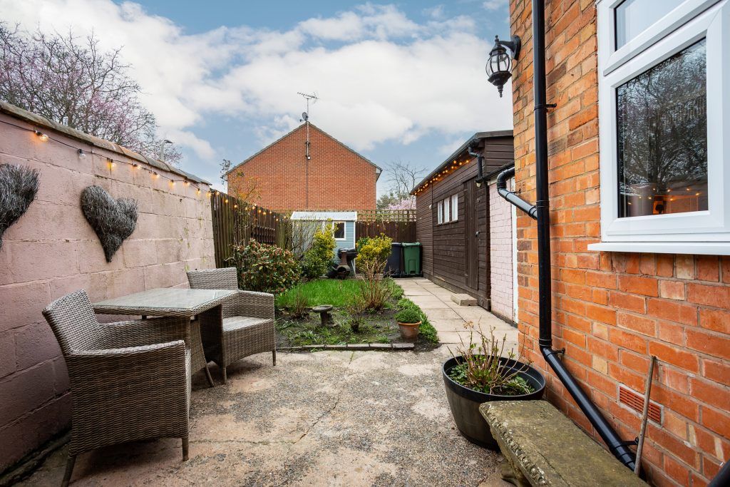 Property photo 2 of 32