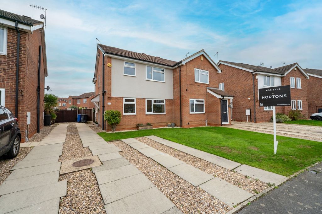 Property photo 1 of 22