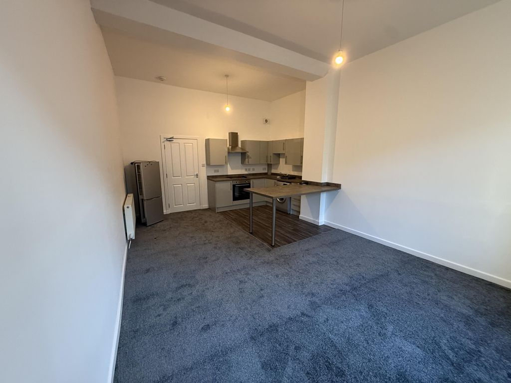 Property photo 2 of 29