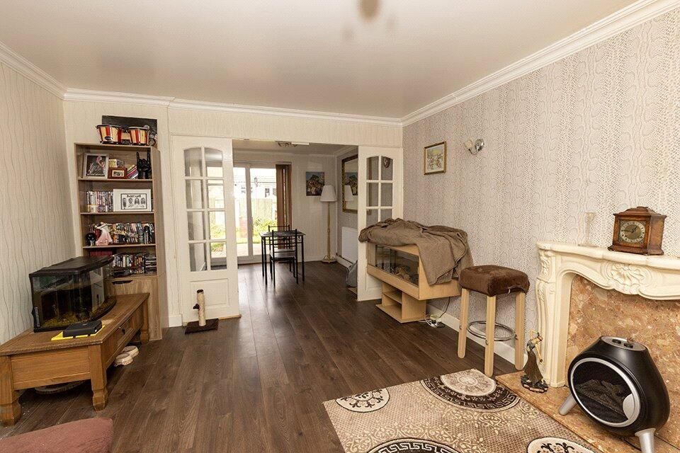 Property photo 3 of 14