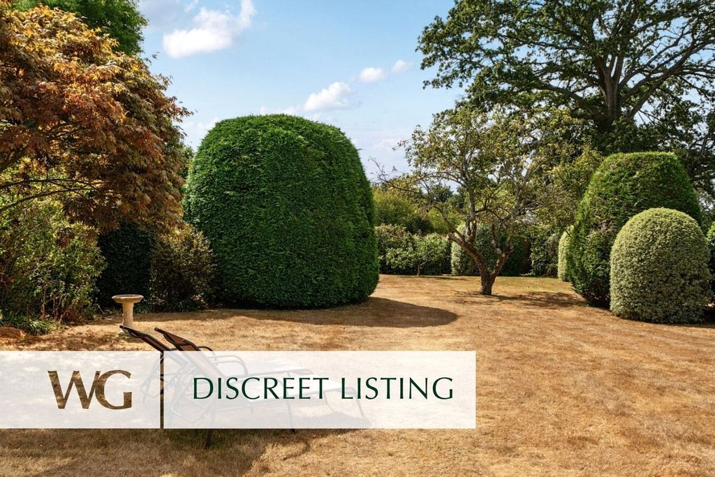 Property photo 1 of 4 Discreet Listing
