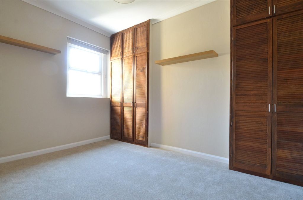 Property photo 3 of 7 Picture No. 02