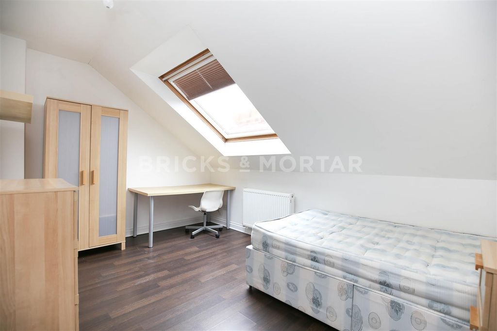 Property photo 3 of 11 Jnxzb5R6Lqeluwkdo_Histh_Jcs.Jpg