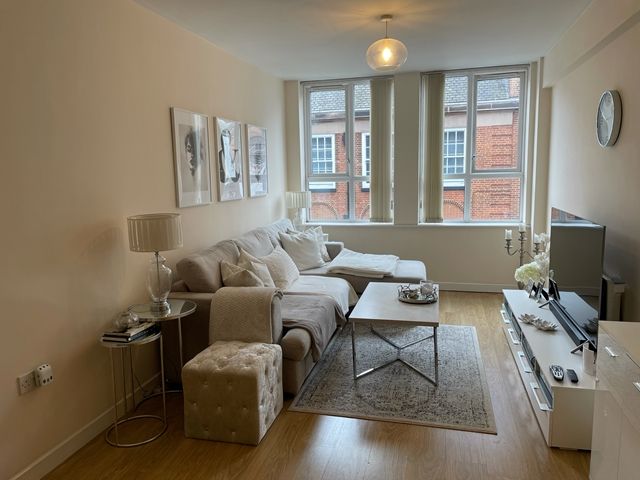 Property photo 1 of 4