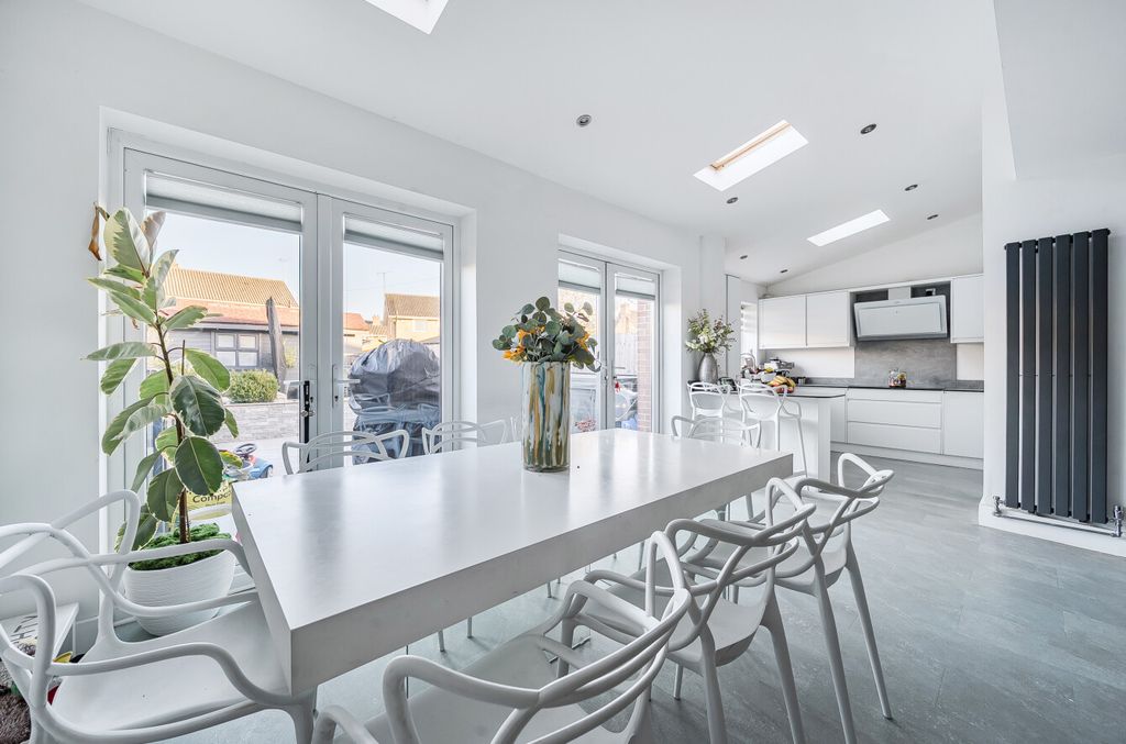 Property photo 2 of 22 138276311691B7B7cd14F2