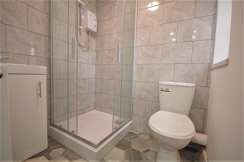 Property photo 3 of 5 2694-Pra12426-3-Raw